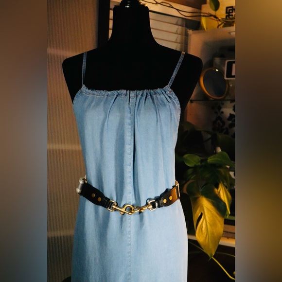 Vacation Ready 😍 Beautiful Maxi Denim Dress - Picture 7 of 16